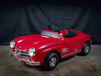 Mercedes-Benz-300SL-Electric-Children-s-Car-by-Toys-Toys_0